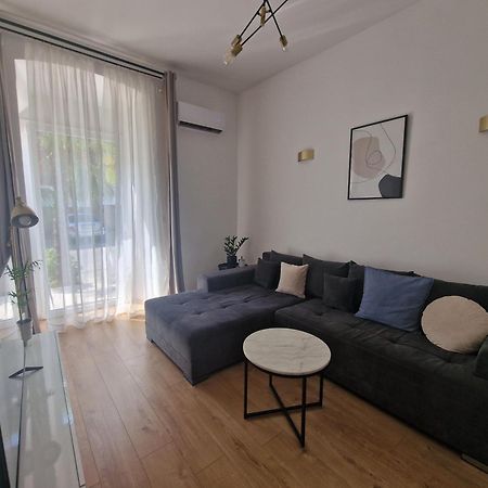 Apartment Eda Pola Esterno foto